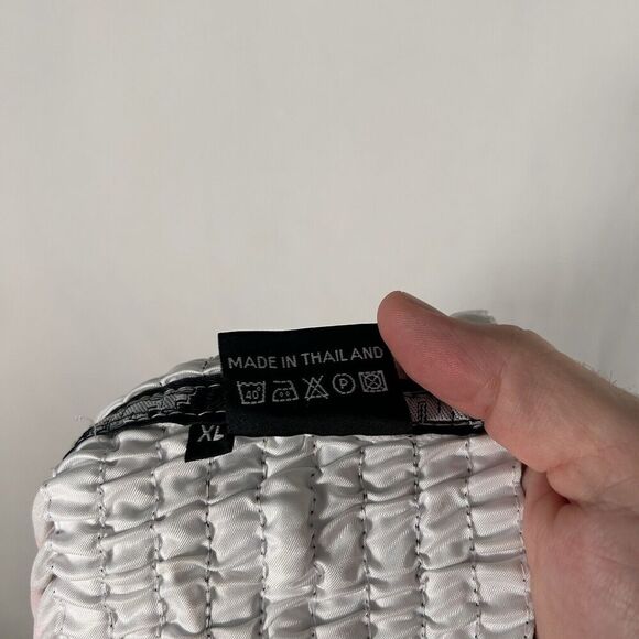 TUFF Muay Thai Shorts Men's XL Red Gold Pull On Drawstring 4" Inseam - Picture 9 of 10